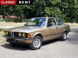 Louer une BMW Serie 3 Beige de 1980