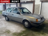 Louer une VOLVO 340 - 360 Gris de 1989